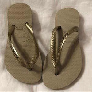 Gold/Sand - Toddler, US Size 7/8 Havaianas Slim Flip Flop, new without tags.